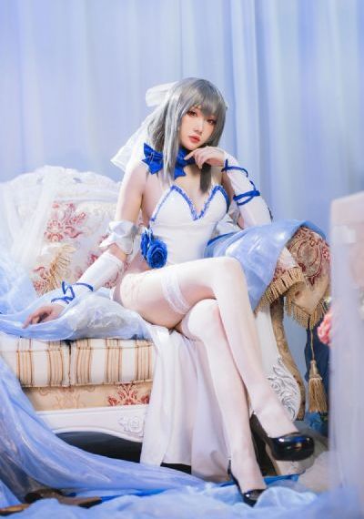 日韩大片免费_十万网红美女美酱